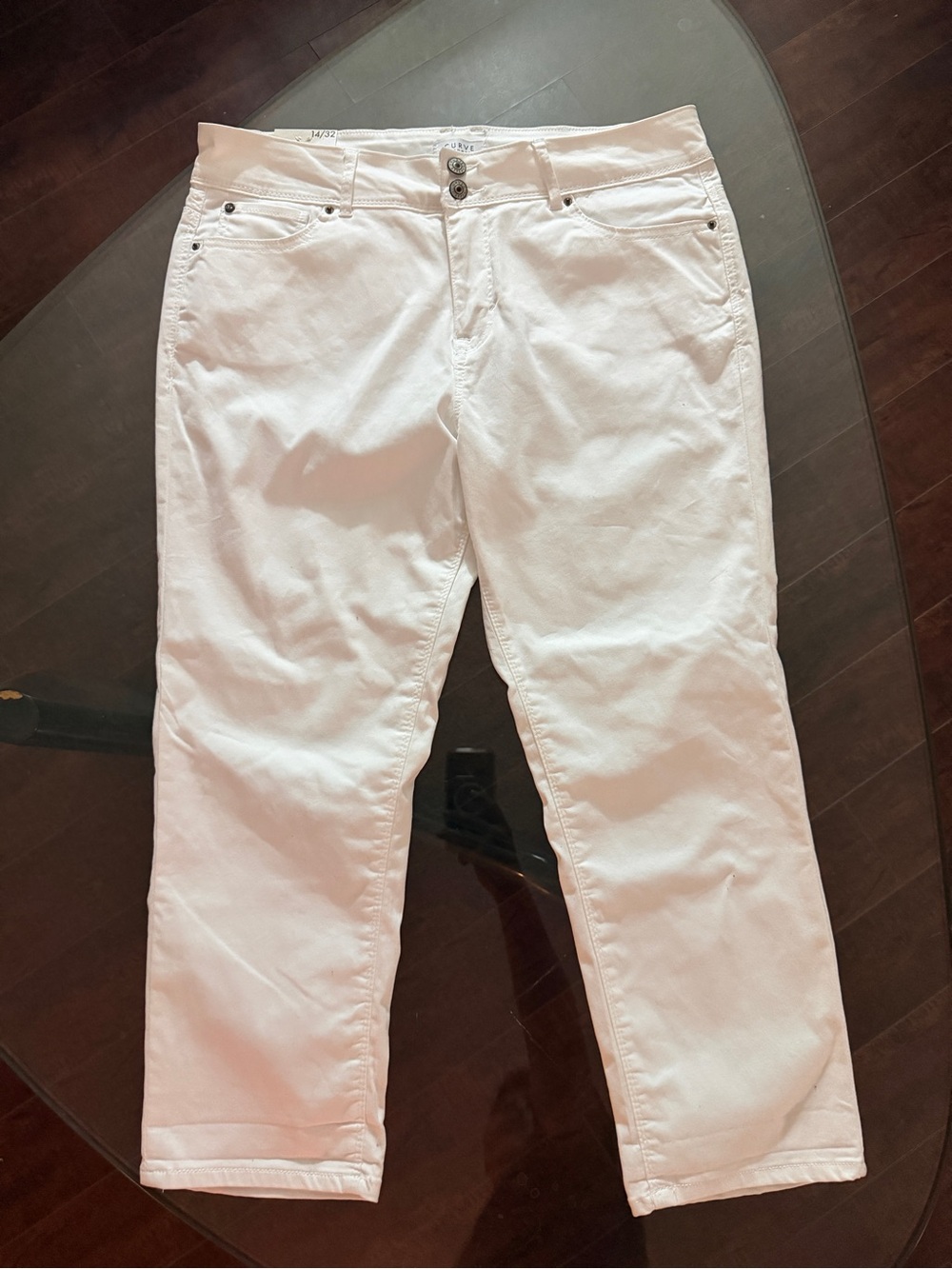 Women's Relaxed White Jeans - Comfortable Everyday Fit